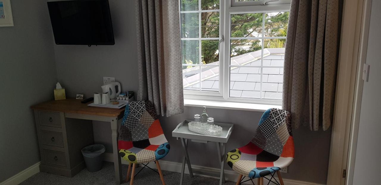 チャーマス Hensleigh House Bed & Breakfast エクステリア 写真