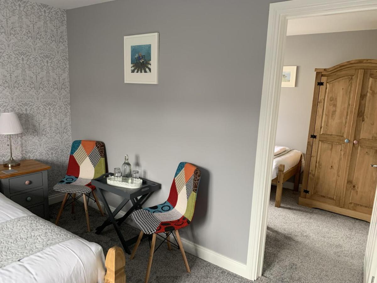 チャーマス Hensleigh House Bed & Breakfast エクステリア 写真